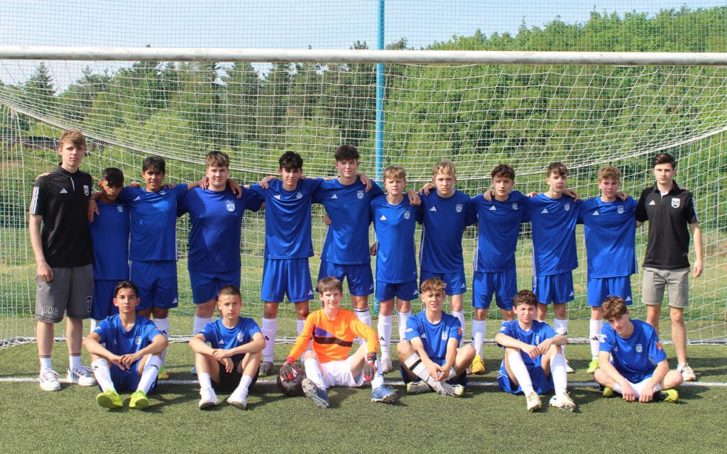 l'&eacute;quipe nationale tch&egrave;que devant le but