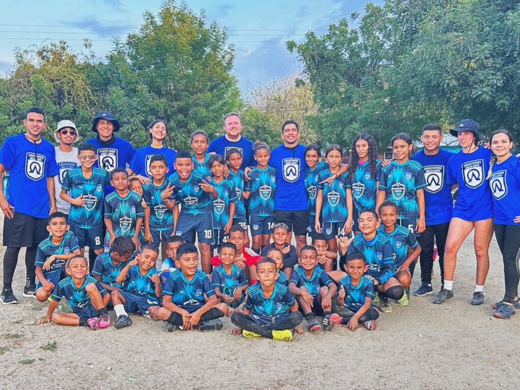 Ambassadors Football Ministry in Colombia-v2